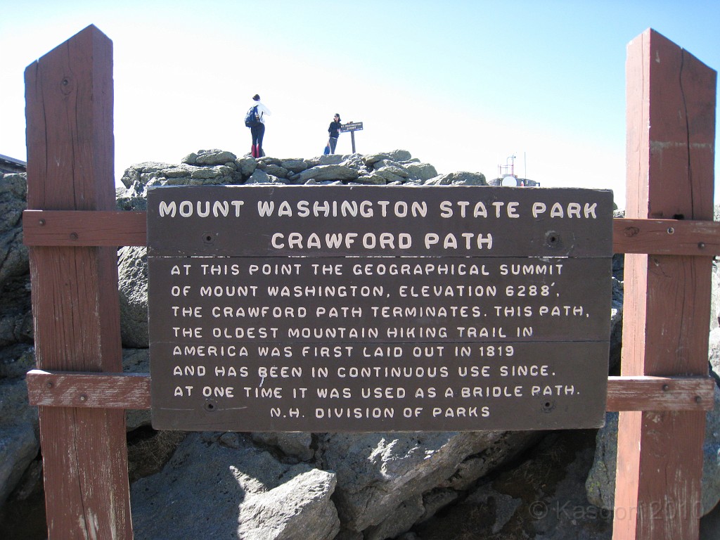 Mt Washington NH 2010 0385.jpg - Mt Washington NH. On May 23 2010 drove the road to the summit. Looked at the views, took some pictures, and drove back down.